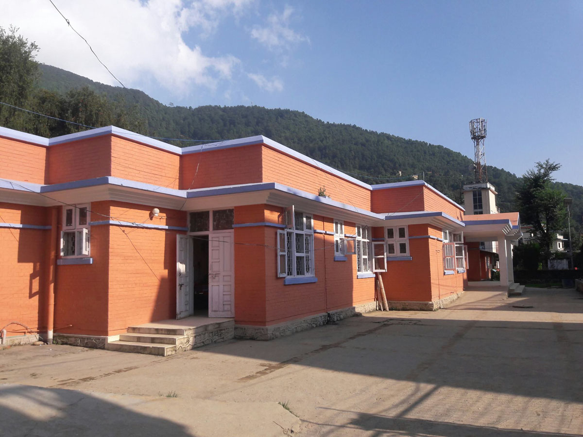 गुल्मी अस्पतालमा बिपन्न दम रोगीको निशुल्क उपचार 